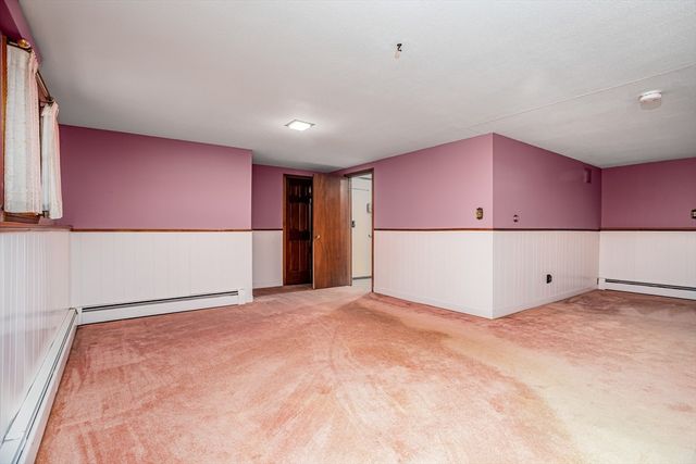 30 Scotland Avenue, Salem, NH 03079