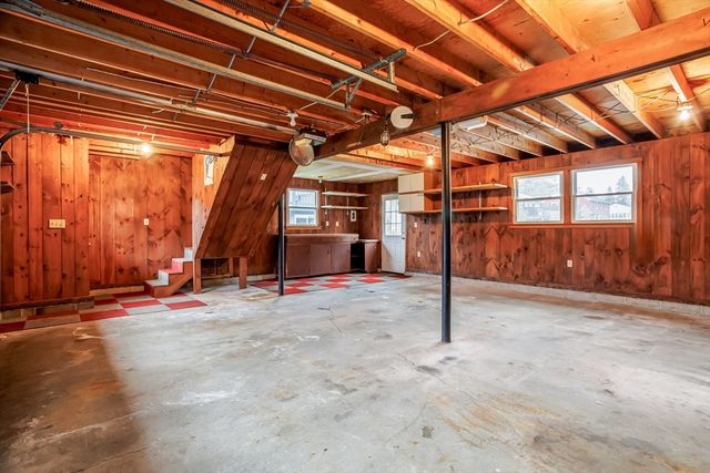 30 Scotland Avenue, Salem, NH 03079