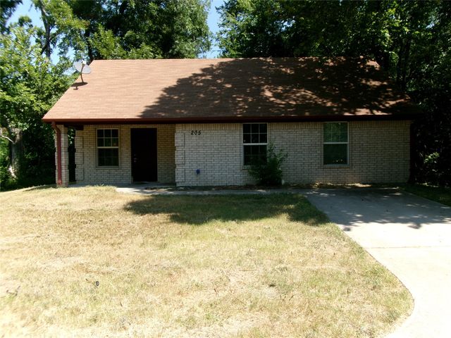 204 Maxwell Street, Sulphur Springs, TX 75482