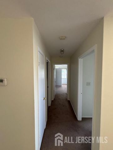 238 Alpine Way 2383, Woodbridge Proper, NJ 07095
