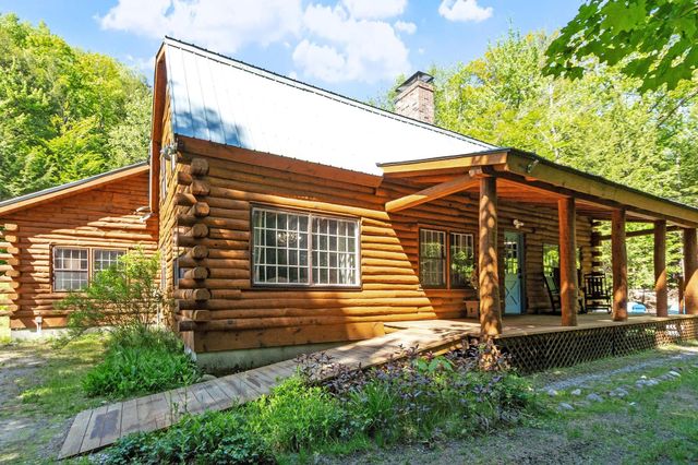 77 Whitehouse Circle, Campton, NH 03223