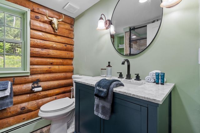 77 Whitehouse Circle, Campton, NH 03223
