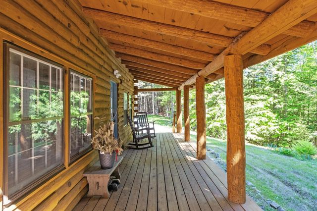 77 Whitehouse Circle, Campton, NH 03223