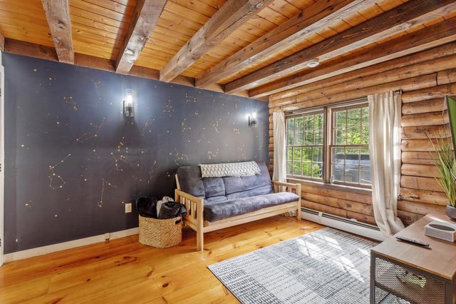 77 Whitehouse Circle, Campton, NH 03223