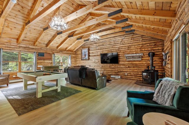 77 Whitehouse Circle, Campton, NH 03223