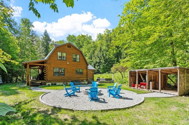 77 Whitehouse Circle, Campton, NH 03223