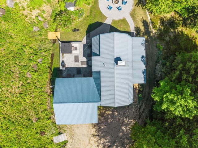 77 Whitehouse Circle, Campton, NH 03223