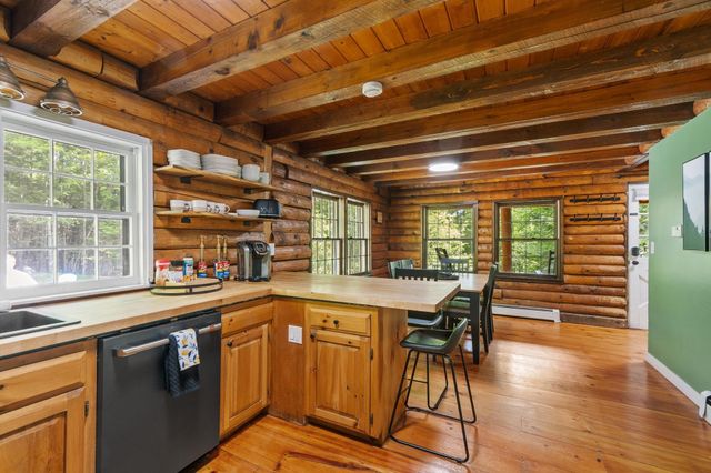 77 Whitehouse Circle, Campton, NH 03223