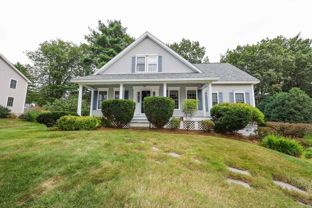 11 Mountain Road, Bedford, NH 03110