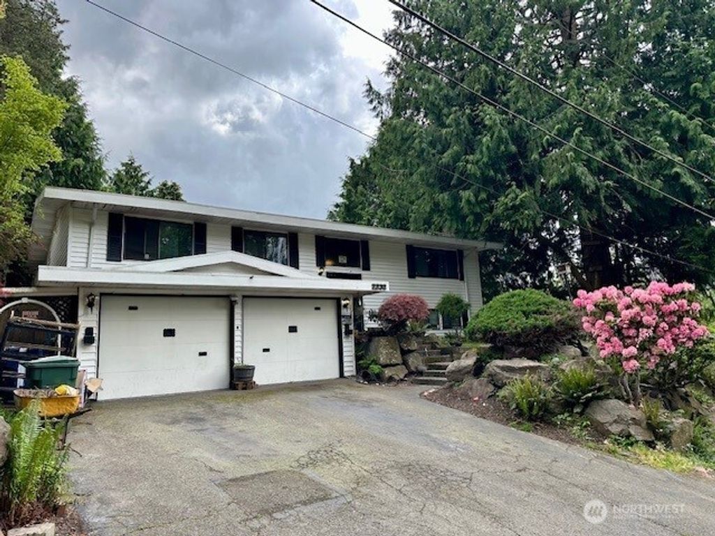 2232 177th Place SW, Lynnwood, WA 98037