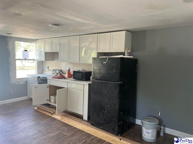 403 Chestnut St, Darlington, SC 29532