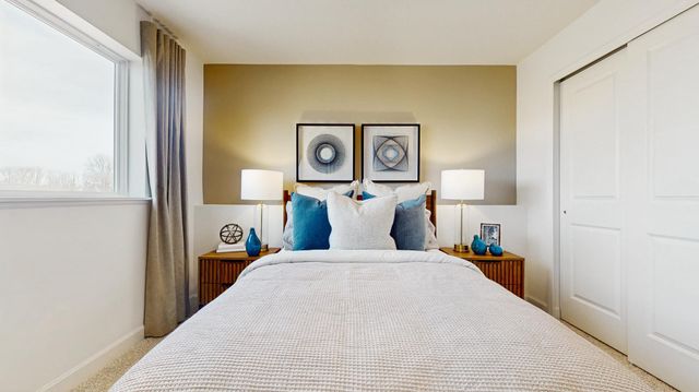 26669 8th Street W, Zimmerman, MN 55398