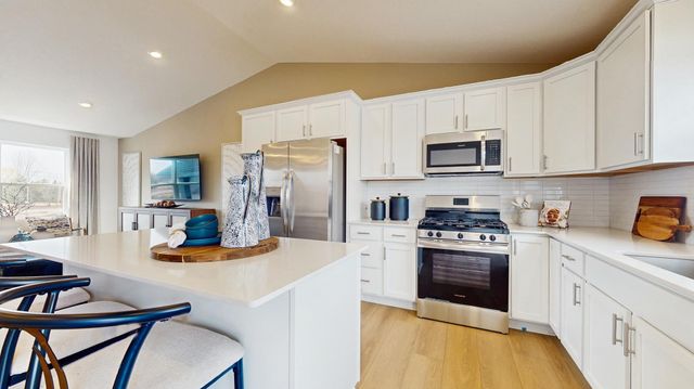 26669 8th Street W, Zimmerman, MN 55398