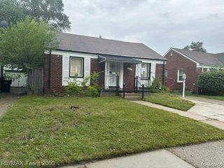 17312 Saint Marys Street, Detroit, MI 48235