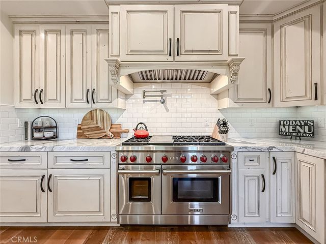 28080 Balkins, Agoura Hills, CA 91301
