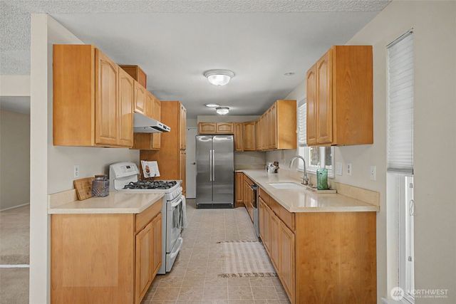 19922 Dayton Avenue N, Shoreline, WA 98133