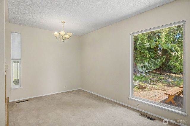 19922 Dayton Avenue N, Shoreline, WA 98133