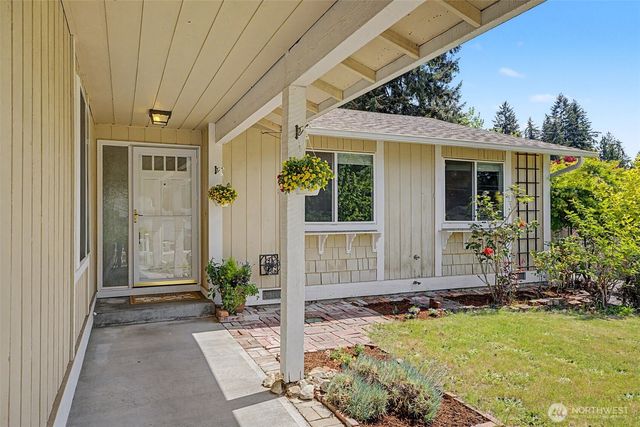 19922 Dayton Avenue N, Shoreline, WA 98133