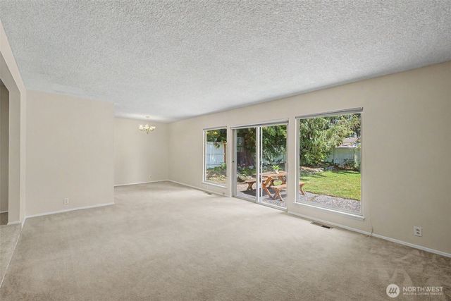 19922 Dayton Avenue N, Shoreline, WA 98133
