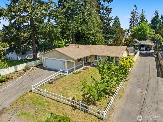 19922 Dayton Avenue N, Shoreline, WA 98133