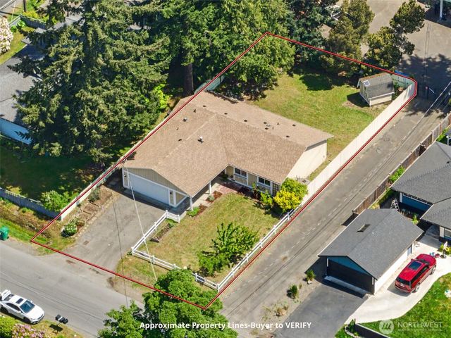 19922 Dayton Avenue N, Shoreline, WA 98133