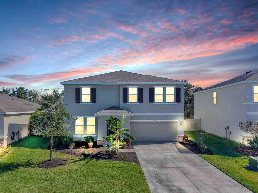 Image 2 of property listing at 16454 WOODSIDE GLEN, Parrish, FL 34219