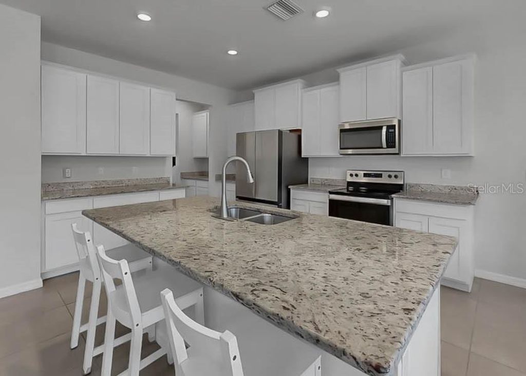 Image 16 of property listing at 16454 WOODSIDE GLEN, Parrish, FL 34219