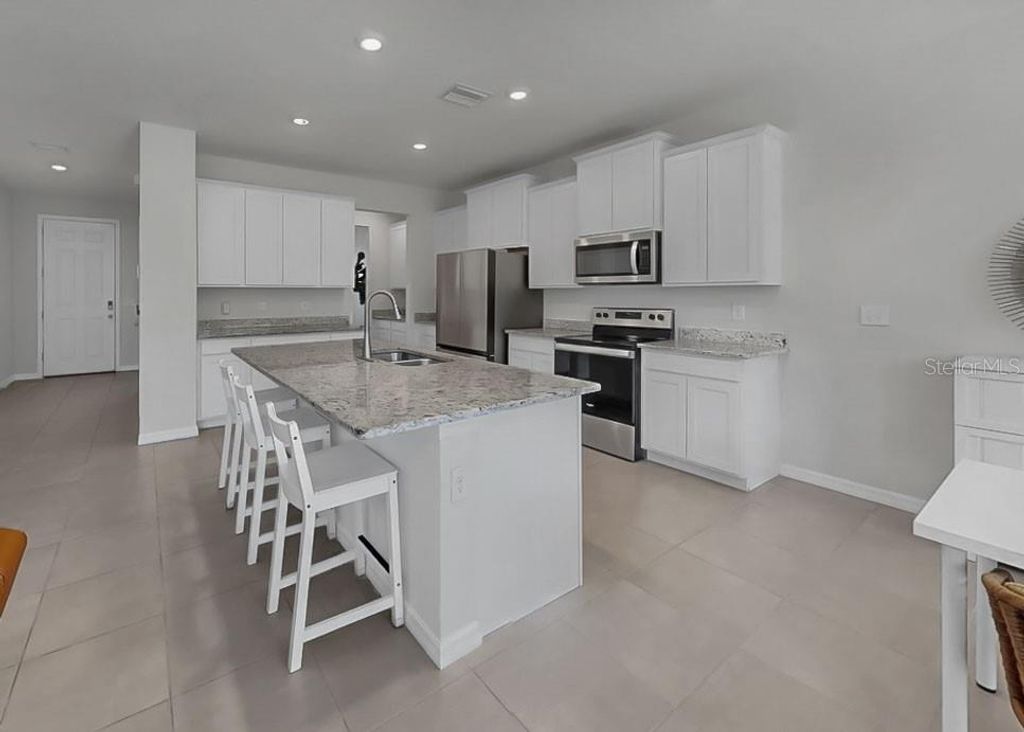 Image 19 of property listing at 16454 WOODSIDE GLEN, Parrish, FL 34219