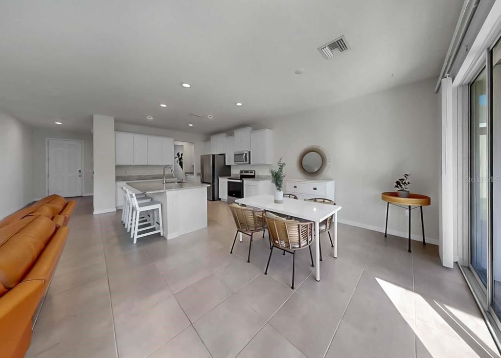 Image 21 of property listing at 16454 WOODSIDE GLEN, Parrish, FL 34219