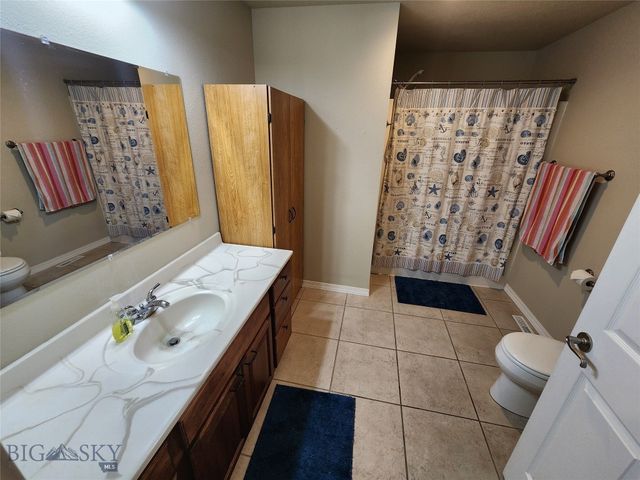 3716 Fairway Drive, Great Falls, MT 59401