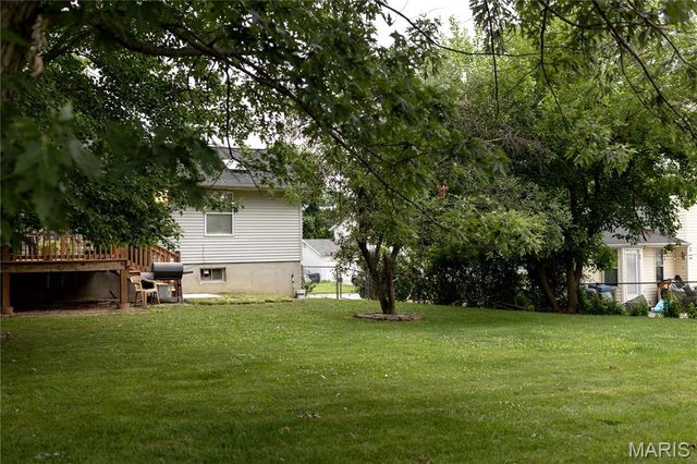 33 Royal Oaks Drive, O'fallon, MO 63366