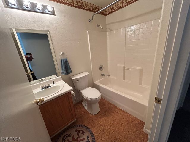 5002 Mascaro Drive, Las Vegas, NV 89122