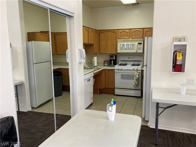 5002 Mascaro Drive, Las Vegas, NV 89122