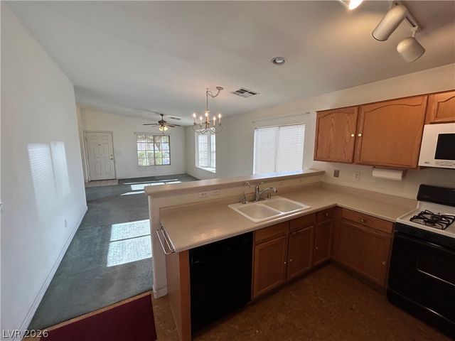 5002 Mascaro Drive, Las Vegas, NV 89122