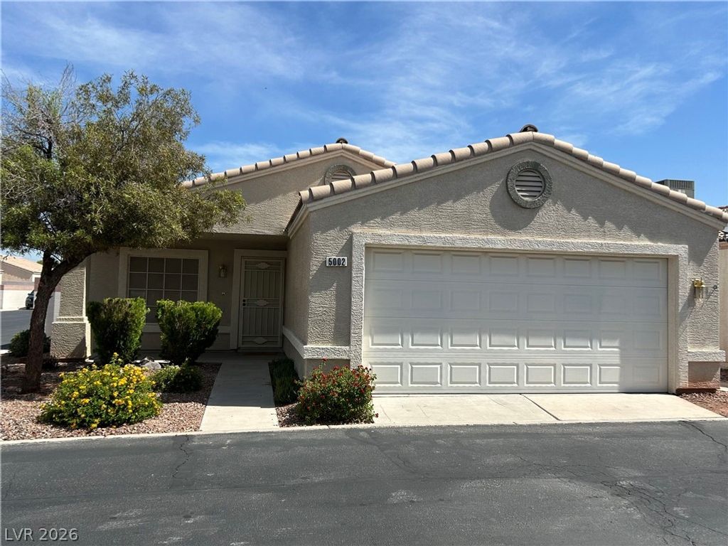 5002 Mascaro Drive, Las Vegas, NV 89122