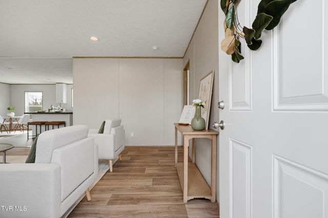 1409 Ben Gamble Road, Jonesborough, TN 37659