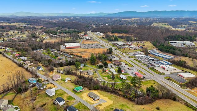 1409 Ben Gamble Road, Jonesborough, TN 37659