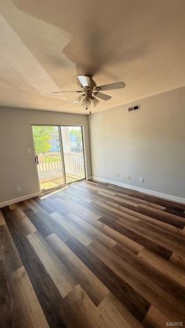 1942 Marine Terrace Drive G, St Louis, MO 63146