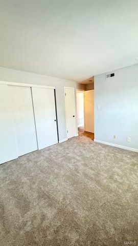 1942 Marine Terrace Drive G, St Louis, MO 63146