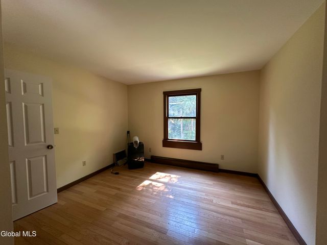 13 Taylor Woods Road, Fort Ann, NY 12827