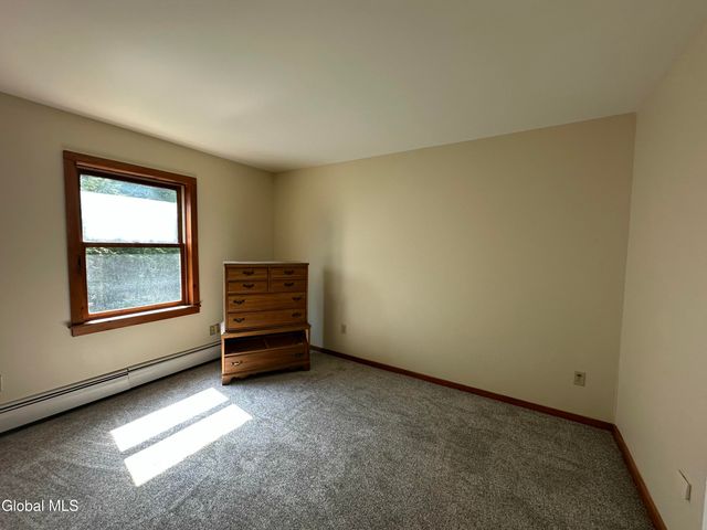 13 Taylor Woods Road, Fort Ann, NY 12827