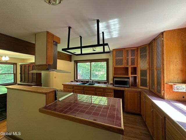 13 Taylor Woods Road, Fort Ann, NY 12827