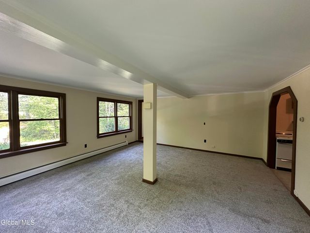 13 Taylor Woods Road, Fort Ann, NY 12827