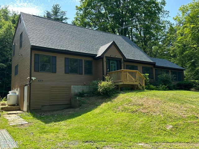 13 Taylor Woods Road, Fort Ann, NY 12827