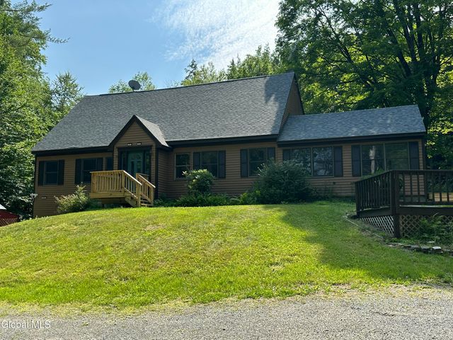 13 Taylor Woods Road, Fort Ann, NY 12827