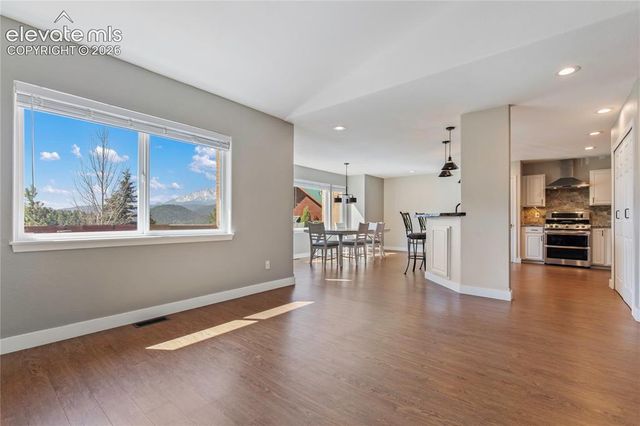 960 Ponderosa Way B, Woodland Park, CO 80863