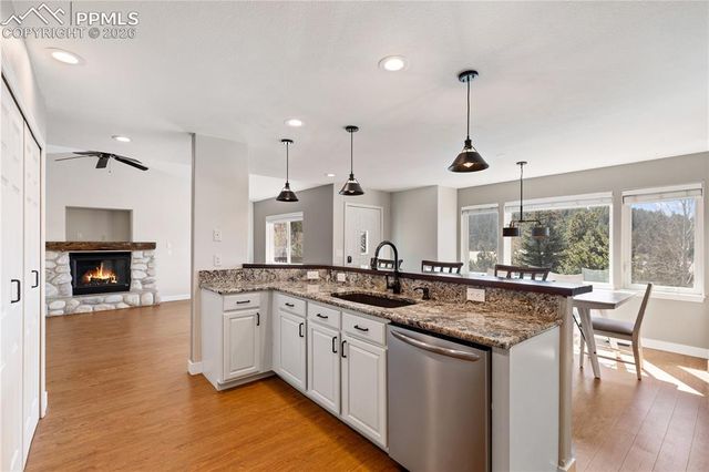 960 Ponderosa Way B, Woodland Park, CO 80863