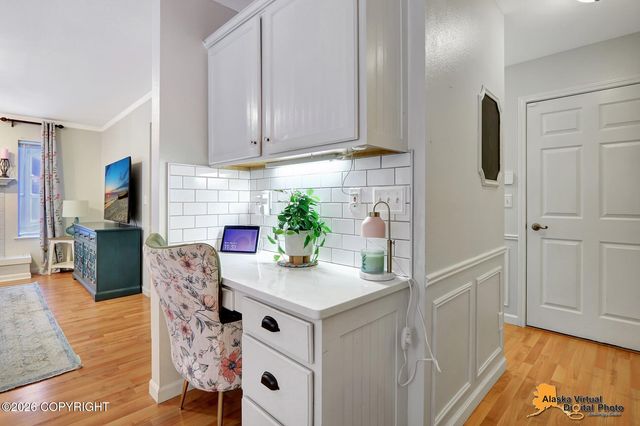 7524 Eastbrook Circle, Anchorage, AK 99504