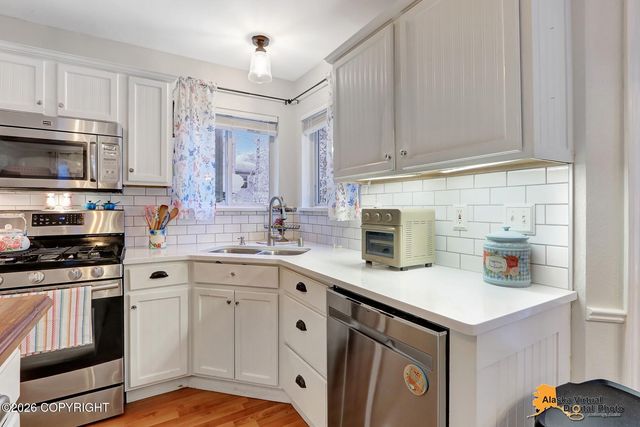 7524 Eastbrook Circle, Anchorage, AK 99504