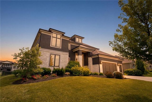 3211 NE 102nd Terrace, Kansas City, MO 64155